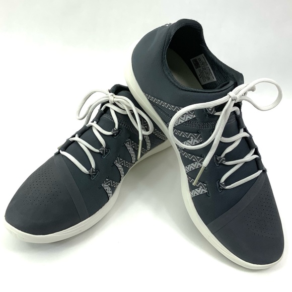 Under Armour Shoes - UNDER ARMOUR Street Precision Low Walking Sneaker
